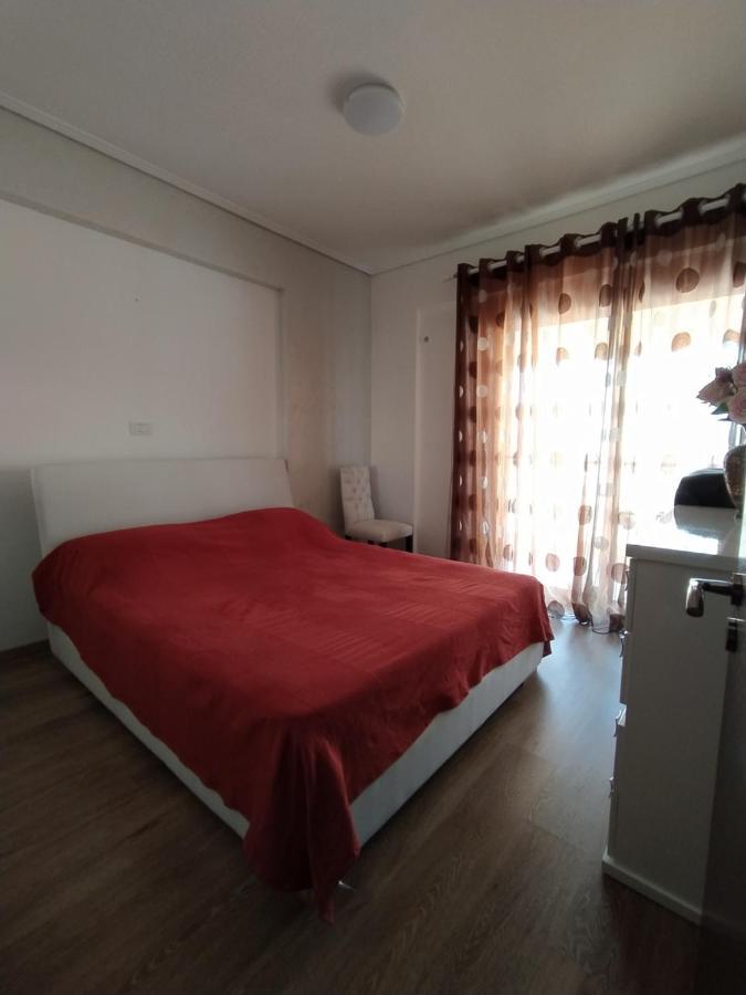 Sunny Apartament Saranda מראה חיצוני תמונה